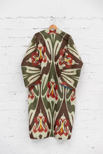 Charger l&#39;image dans la galerie, Ikat silk reversible jacket
