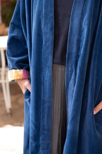 Velvet reversible kimono