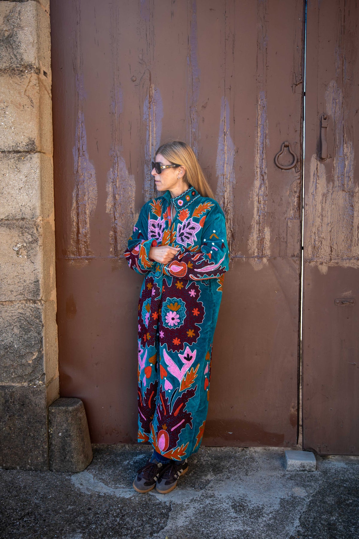 Velvet Embroidery Long Jacket