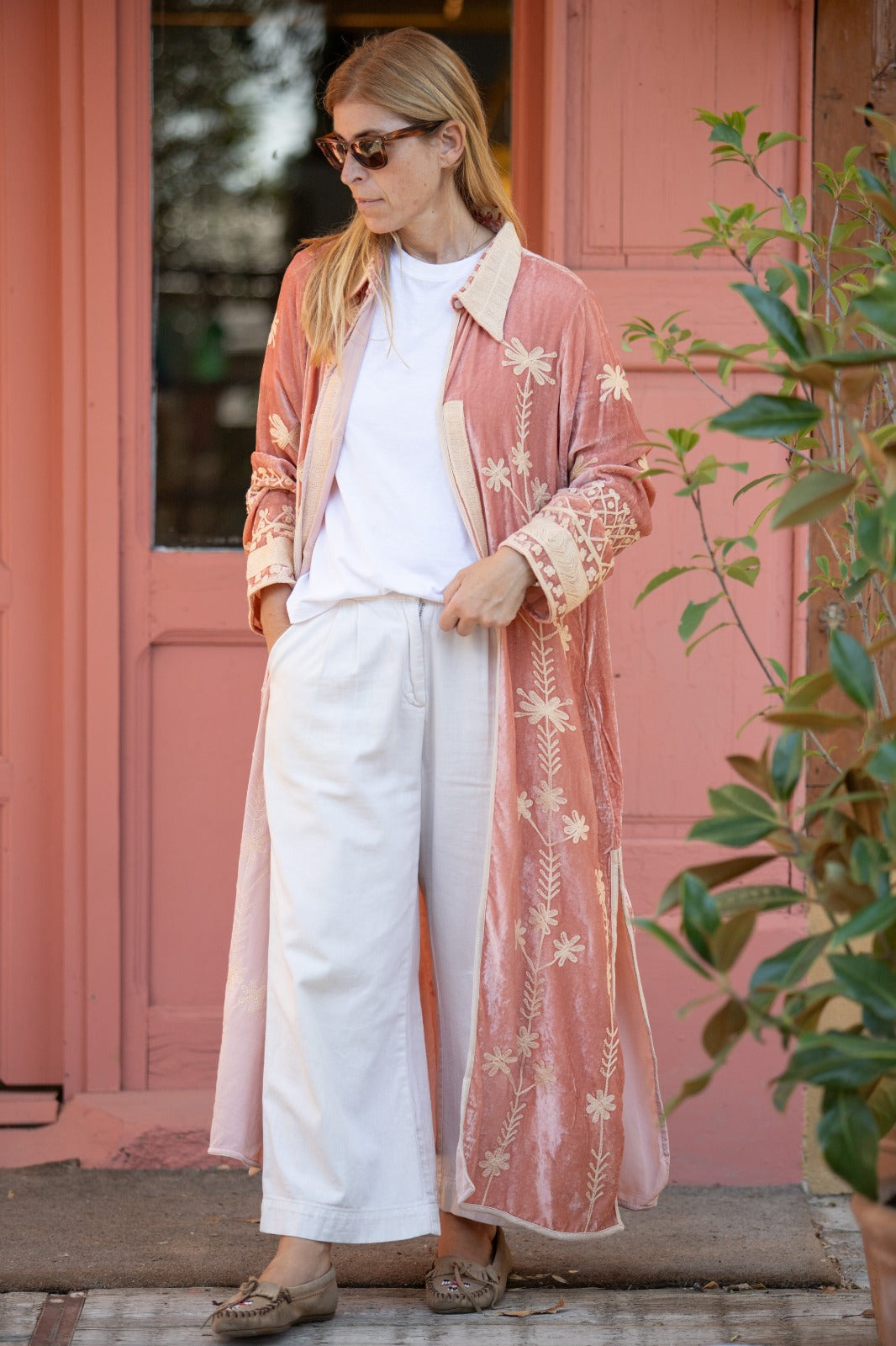 Silk velvet embroidered kimono