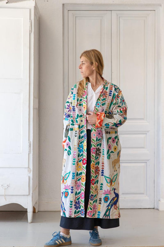 EMBROIDERED JACKET