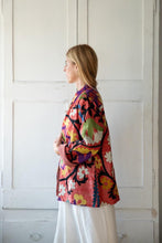 Load image into Gallery viewer, Suzani short jacket.
