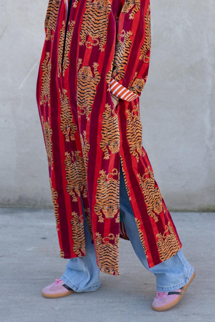 VELVET KIMONO