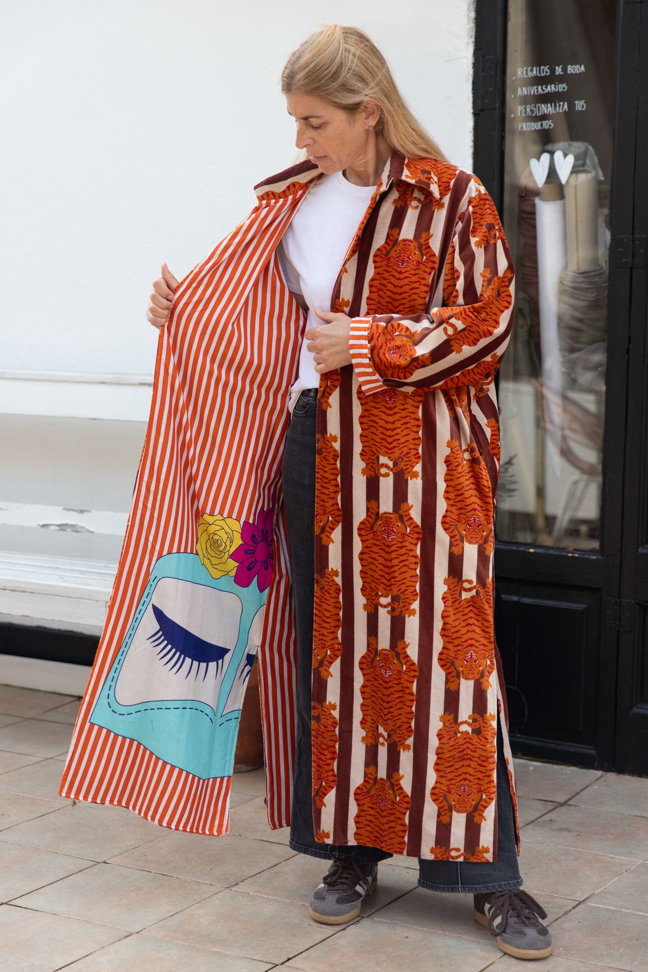 Velvet Jacket Stripes & Tiger