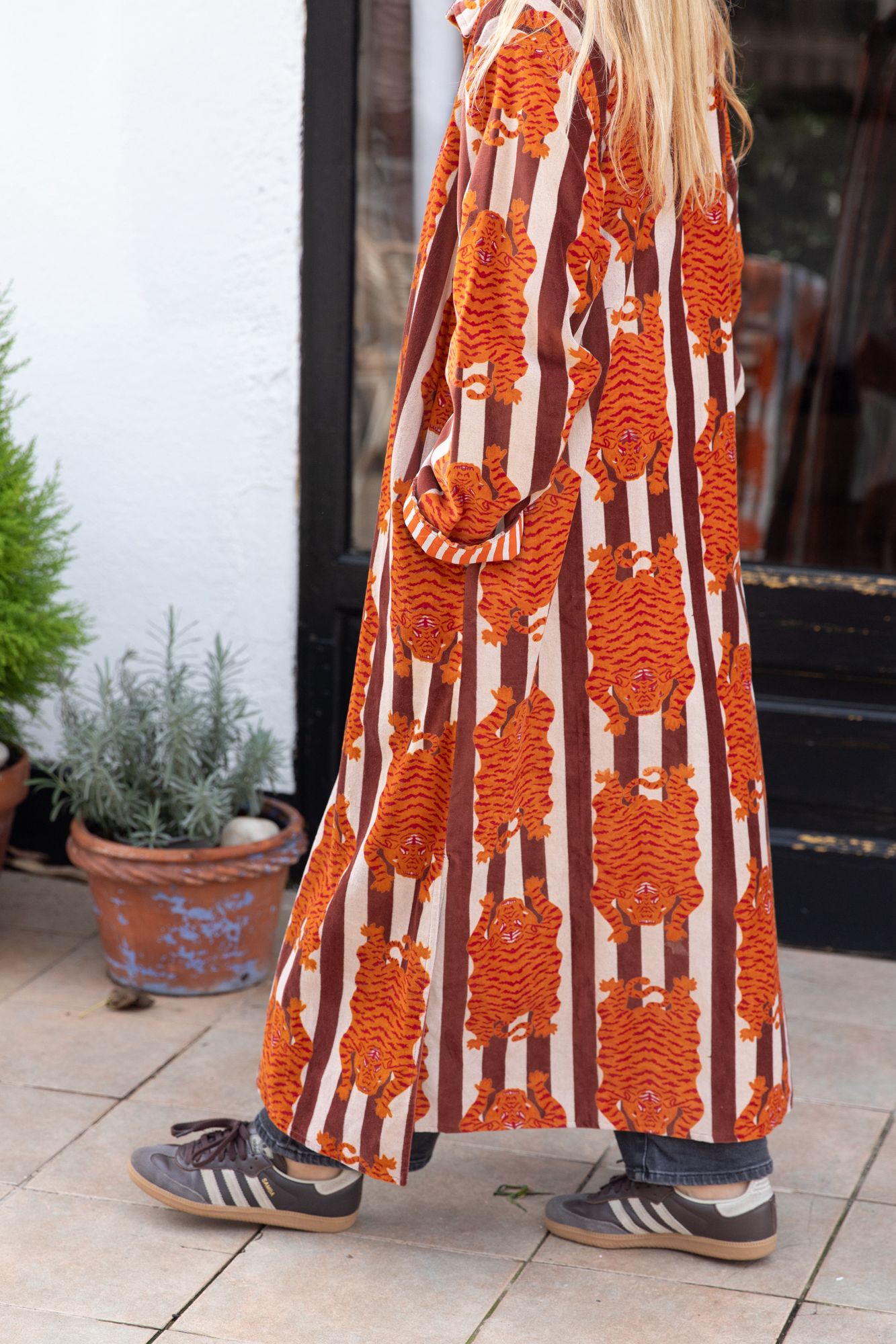 Velvet Jacket Stripes & Tiger