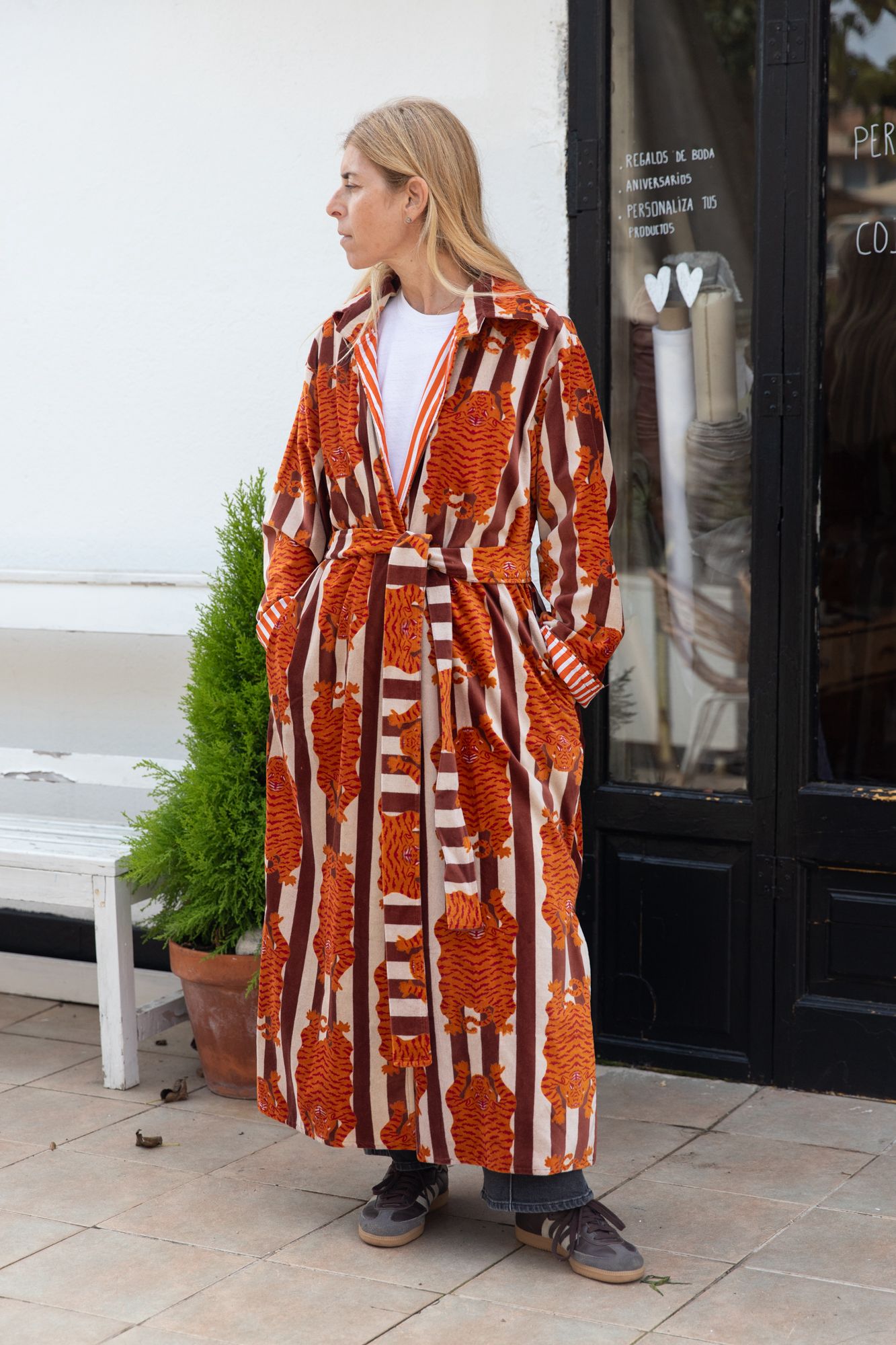 Velvet Jacket Stripes & Tiger