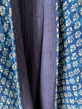 Cargar imagen en el visor de la galería, Block Print Quilted Kimono, Long
