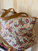 Load image into Gallery viewer, Vintage Kantha shopping Bag
