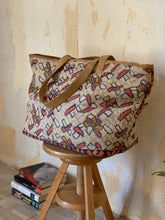 Load image into Gallery viewer, Vintage Kantha shopping Bag
