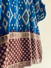 Charger l&#39;image dans la galerie, Vintage Silk Sari Top - Sanjanaandme 

