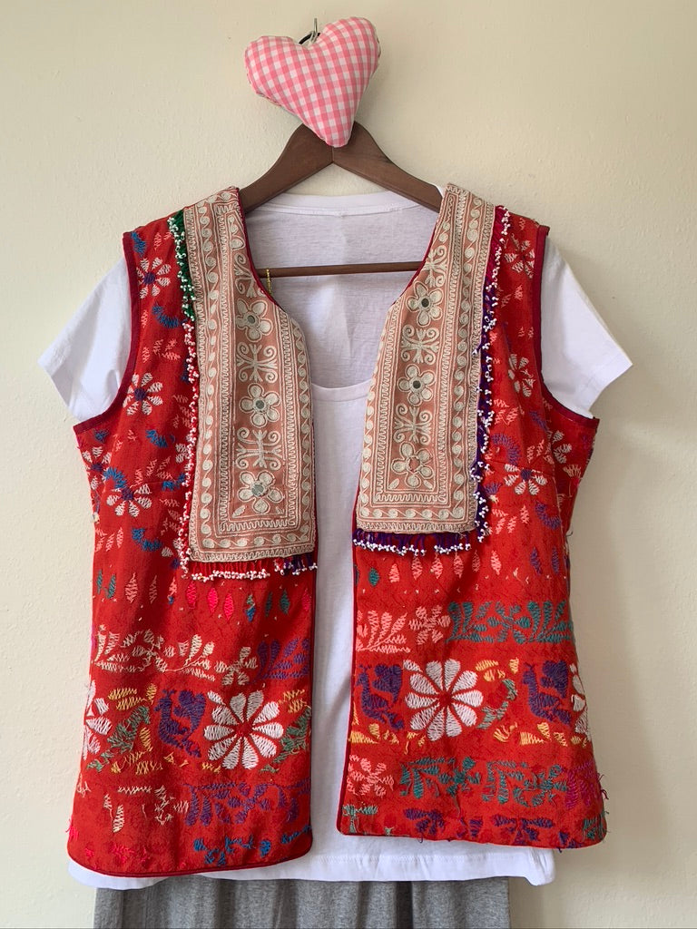 Vintage Indian Tribal Vest - Sanjanaandme 