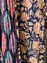 Charger l&#39;image dans la galerie, Block Print Quilted Kimono
