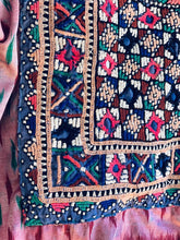 Load image into Gallery viewer, Vintage Silk Sari Top - Sanjanaandme 
