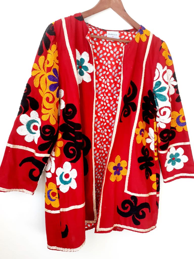 Vintage Suzani kimono
