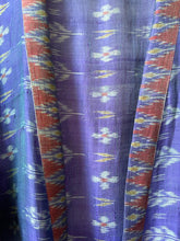 Load image into Gallery viewer, Vintage Silk Kimono
