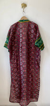 Charger l&#39;image dans la galerie, Vintage Silk Kimono
