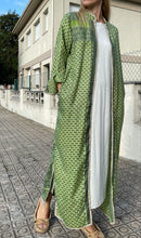Load image into Gallery viewer, Long silk kimono

