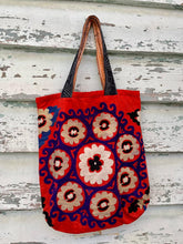 Load image into Gallery viewer, Suzani Vintage Bag

