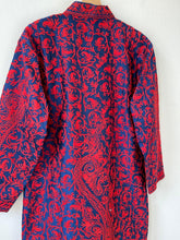 Carica l&#39;immagine nel visualizzatore di Gallery, Silk Embroidered Jacket
