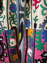 Charger l&#39;image dans la galerie, Kimono Ikat + Suzani
