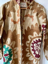 Charger l&#39;image dans la galerie, Suzani Vintage Kimono
