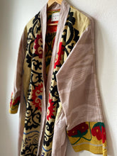 Carica l&#39;immagine nel visualizzatore di Gallery, Long kimono Suzani + ikat
