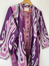 Charger l&#39;image dans la galerie, Ikat Kimono
