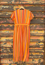 Cargar imagen en el visor de la galería, Bamboo Silk Dress
