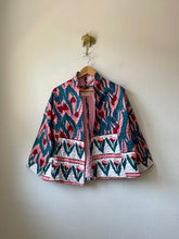Charger l&#39;image dans la galerie, Short Kantha Kimono Jacket
