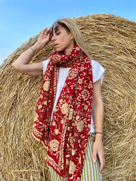 Shawl embroidery