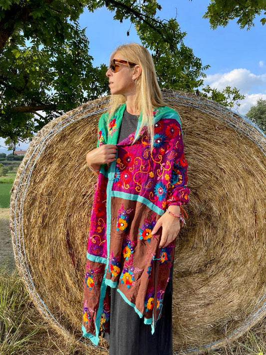 Shawl embroidered