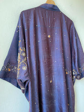 Load image into Gallery viewer, Vintage silk kimono
