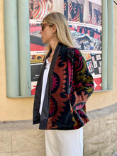 Cargar imagen en el visor de la galería, Velvet Kimono Short
