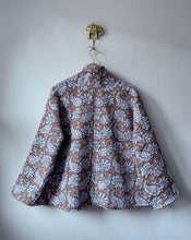 Load image into Gallery viewer, Quilted kimono reversible
