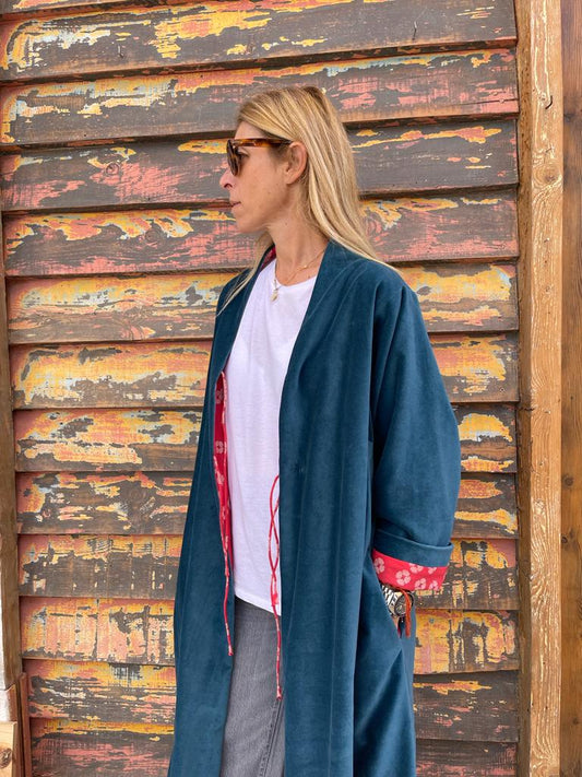 Velvet reversible kimono