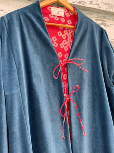 Velvet reversible kimono