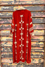 Load image into Gallery viewer, Silk velvet embroidered kimono
