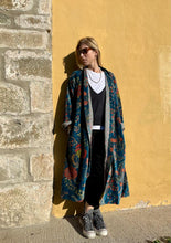 Load image into Gallery viewer, Velvet Jacket
