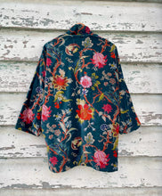 Load image into Gallery viewer, Velvet Kimono Short
