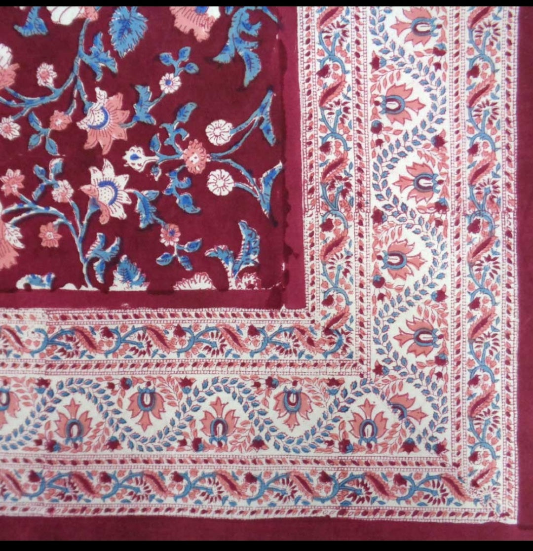 Block Print Table Cloth (150 cms X 150 cms. 4 comensales)