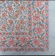 Charger l&#39;image dans la galerie, Block Print Table Cloth (150 cms X 150 cms. 4 comensales)
