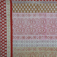 Carica l&#39;immagine nel visualizzatore di Gallery, Block Print Table Cloth (150 cms X 220 cms. 6- 8 comensales)
